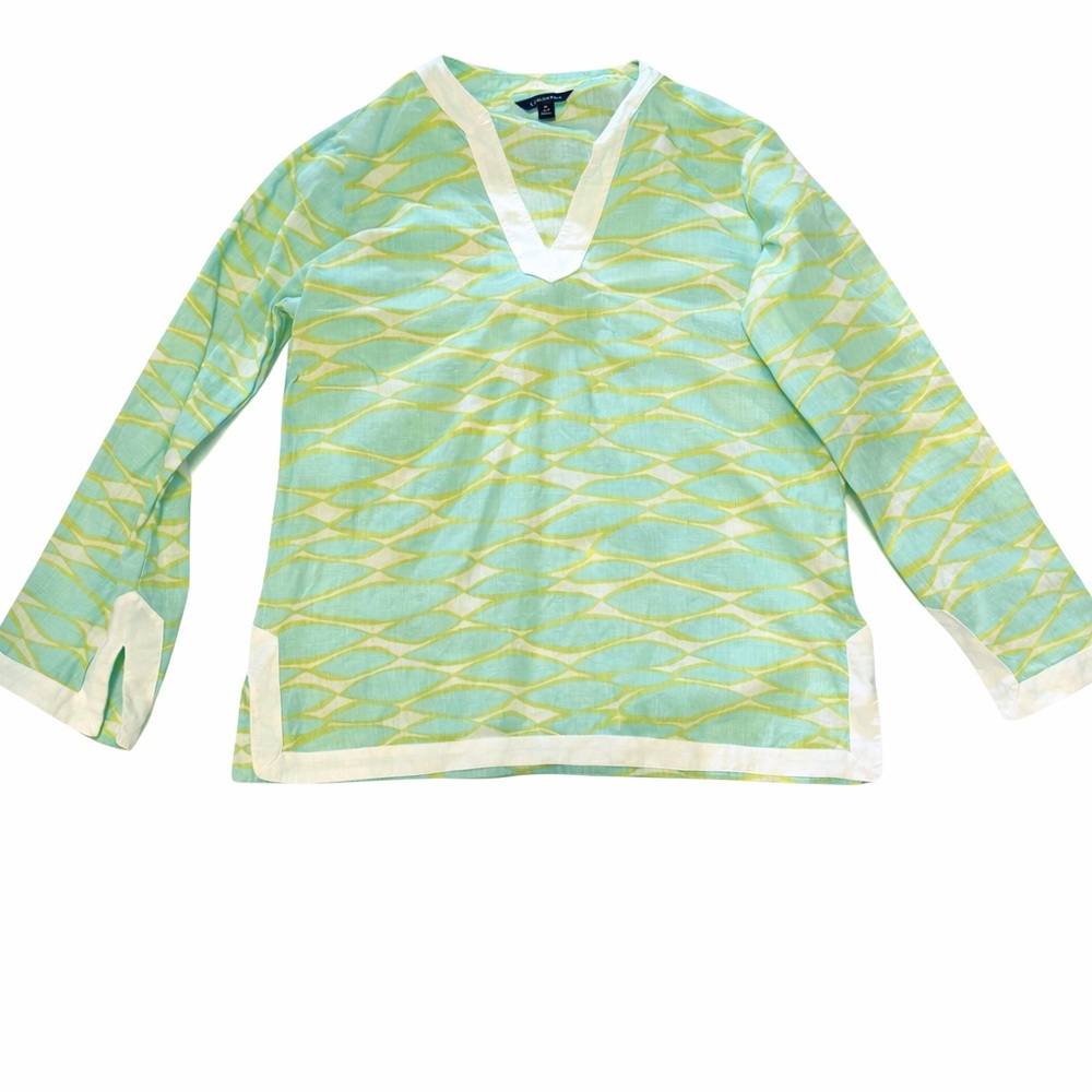 Lands' End Green and Aqua Wave-Print V-Neck Top